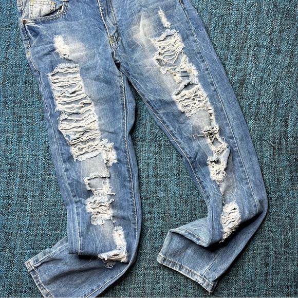 Machine Super Distressed High Rise Jeans Medium Wash - Picture 3 of 7